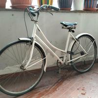 Bici bianca da donna