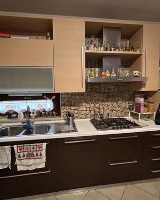 CUCINA 4 METRI COMPLETA già smontata pronta ritiro