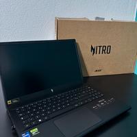 Computer portetile da gaming Acer v15