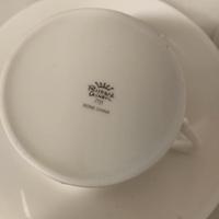 teiera e 6 tazze da thè con piattino