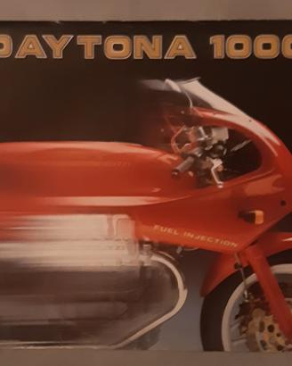 Depliant brochure Moto Guzzi Daytona 