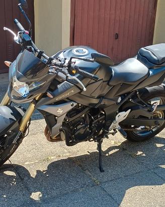 Suzuki gsr 750 ABS 