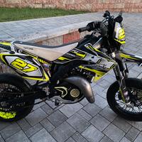 Hm crm 125 2t