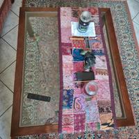 tavolino in vetro e legno