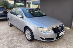 Volkswagen Passat 2.0 TDI Berlina " LEGGI