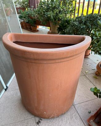 Vaso semicerchio a parete