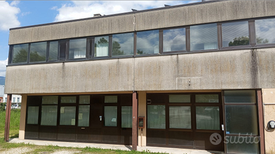 Immobile commerciale artigianale