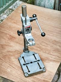 SUPPORTO A COLONNA PER TRAPANO - BOSCH