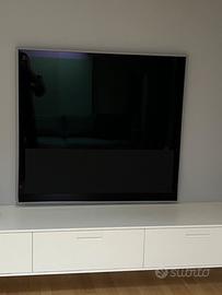 BEO TV BANG AND OLUFSEN