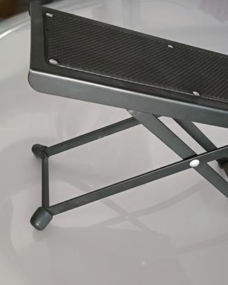 poggia piedi per chitarra