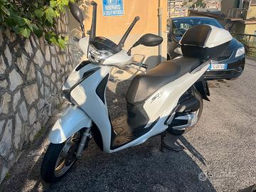 Honda SH