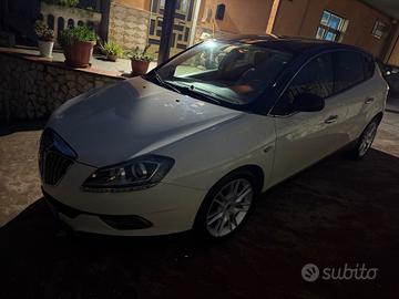 Lancia Delta 1.6 MJT DPF Argento