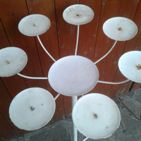 Candeliere da terra vecchio