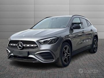MERCEDES-BENZ GLA 200 d automatic