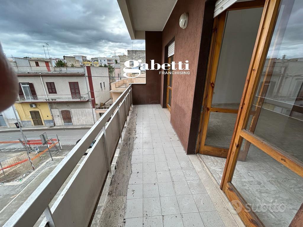 Apartment in Canosa di Puglia, Barletta-Andria-Trani - Altro