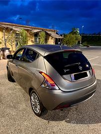 LANCIA Y 3A SERIE 1.3 MJT 16V 95CV 5P SES PLATINUM