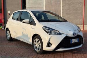 Toyota Yaris 1.5 Hybrid 5 porte Business