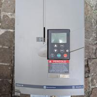 Inverter trifase Telemecanique ATV58HU54N4