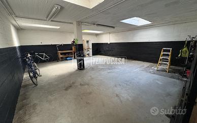 Box a Rivalta di Torino Via XXV Aprile 1 locali