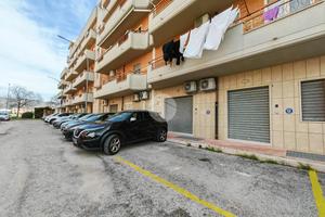 2 LOCALI A MANFREDONIA