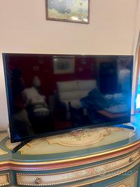 TV LED Samsung 32’ UE2M4000K