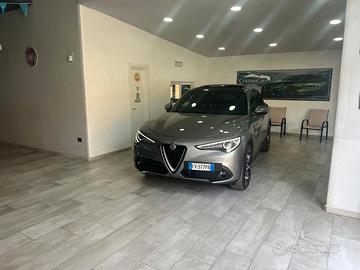 Alfa Romeo Stelvio 2.2 Turbodiesel 210 CV AT8 Q4 E
