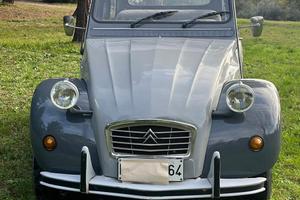 Citroen 2 cv charleston