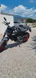 ducati monster 937
