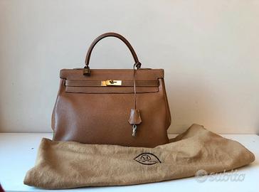 3 Chanel , 1 Hermes ( set 4 borse)