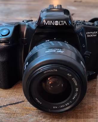 Minolta Dynax 500si + AF 35-70mm – Reflex AF