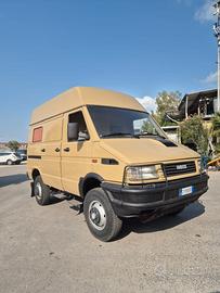 Iveco Turbo Daily 40.10 4x4 Patente B