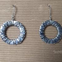 Orecchini pendenti a cerchio