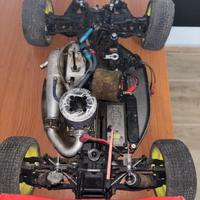 Auto Buggy 1/8 scoppio completa di motore e servi