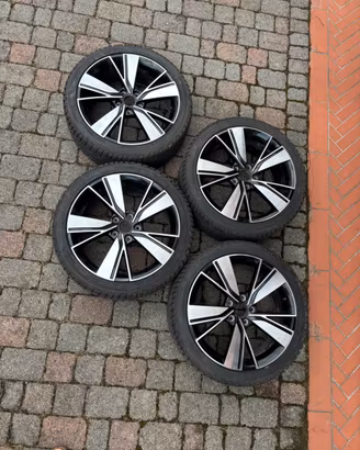 Kit Gomme e Cerchi Invernale Golf 8