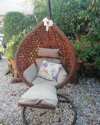 Poltrona sospesa a goccia da giardino