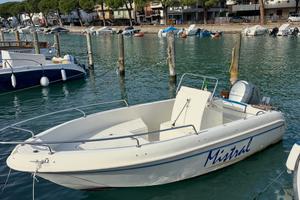 Open Mistral 5.5 con Honda 75/90 cv 4 tempi