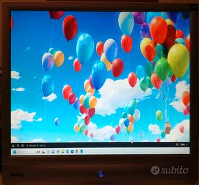 Monitor BENQ mod.FP7IV+ schermo piatto 16 pollici
