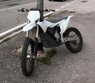 Stark Varg MX 80hp