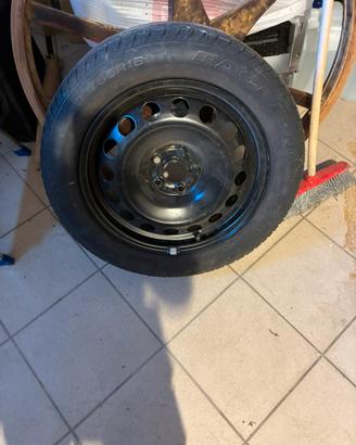 Ruota scorta nuova