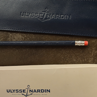 Elegante matita Ulysse Nardin con astuccio in pell