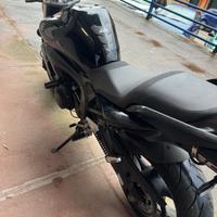 Yamaha FZ6 600cc