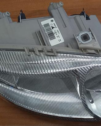 Faro anteriore dx originale ALFA 147