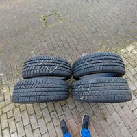 Pneumatici gomme 225 45 R19