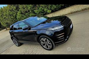 Range Rover Evoque allestimento R-Dynamic 2022
