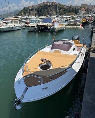 Romar Antilla 750 WA