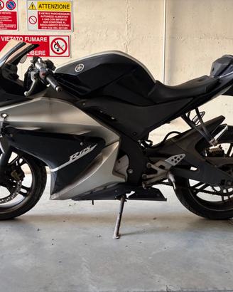 Yamaha r125