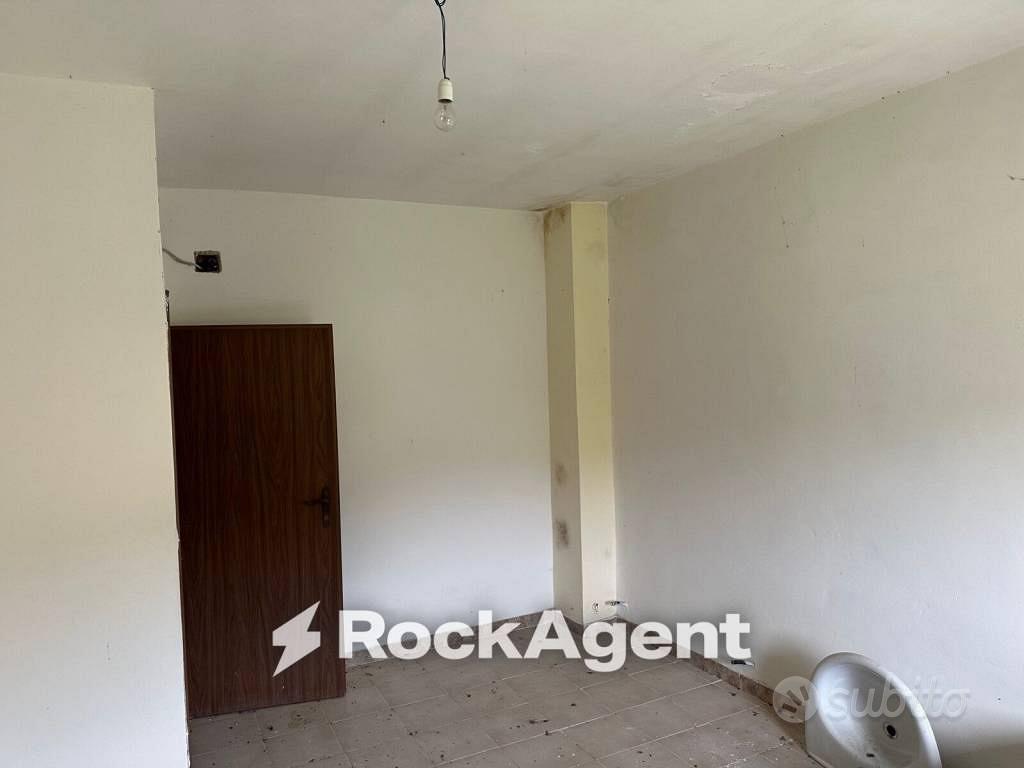 Rustico / Casale di 135 m² con 5 locali a Villamag - Vista 6