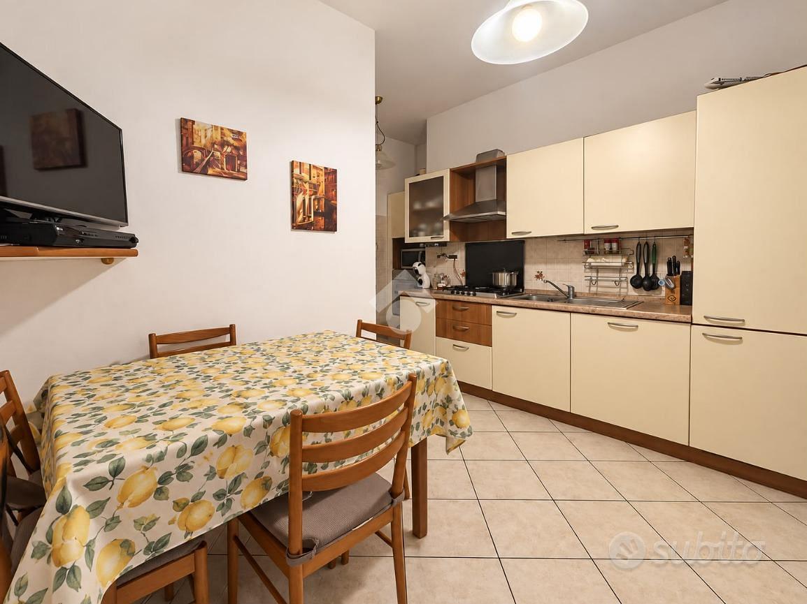 Casa – Argenta, Menate - Vista 4