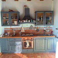 Cucina completa stile country colore azzurra