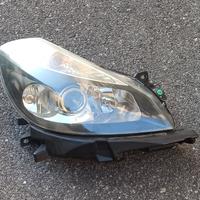 Faro anteriore dx Renault Clio le Iene anno 2008
